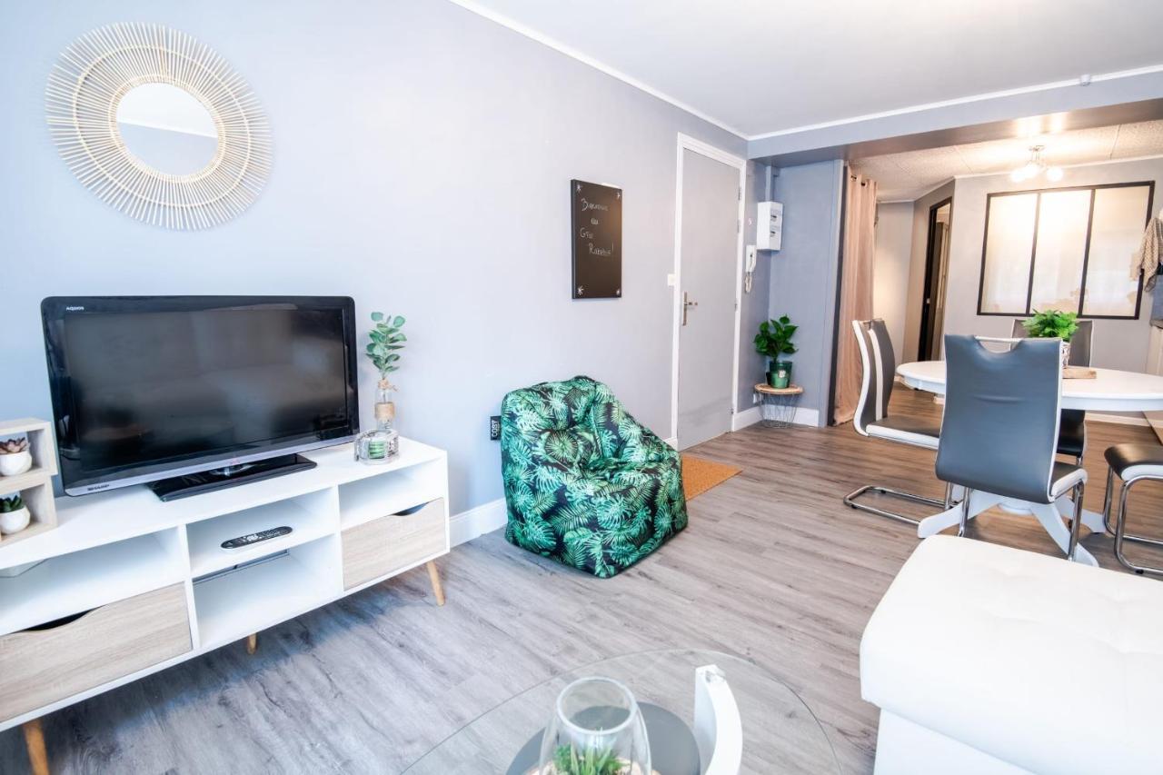 Charmant Logement En Plein Coeur Du Centre Ville D'Amboise Exterior photo